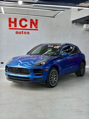 2020 PORSCHE Macan