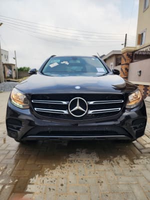 2016 MERCEDES-BENZ GLC