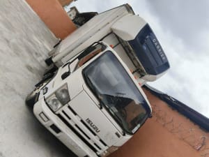 2011 ISUZU F-Series