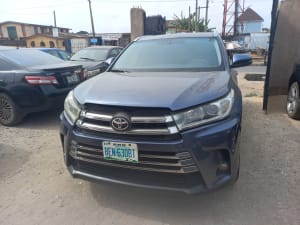 2016 Toyota Highlander