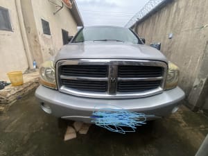 2004 DODGE Durango