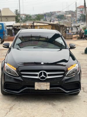 2016 MERCEDES-BENZ C-Class
