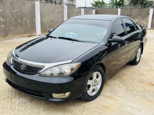 2005 TOYOTA Camry