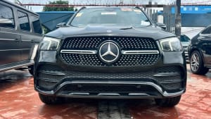 2023 MERCEDES-BENZ GLE