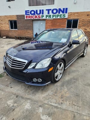 2010 MERCEDES-BENZ E-Class