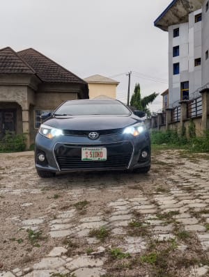 2015 TOYOTA Corolla