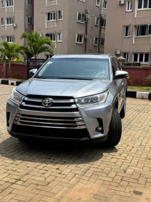 2017 Toyota Highlander