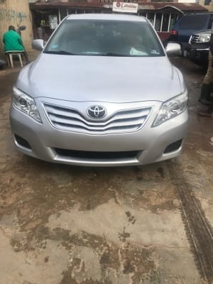 2010 TOYOTA Camry
