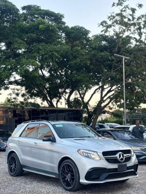 2016 MERCEDES-BENZ AMG GLE