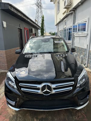 2018 MERCEDES-BENZ GLE
