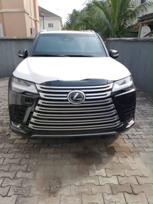 2023 LEXUS LX