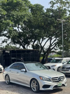 2014 MERCEDES-BENZ E-Class