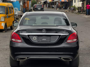 2015 MERCEDES-BENZ 300