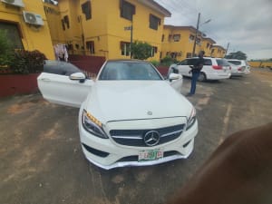 2017 MERCEDES-BENZ C-Class