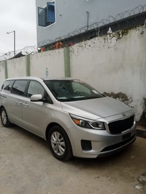 2017 KIA Sedona