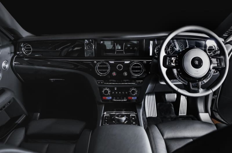 ROLLS-ROYCE RR Ghost Ghost 6.6T V12 AT Eti Osa