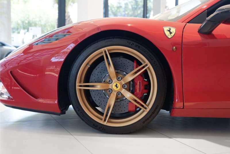 FERRARI FERRARI 458 Speciale Speciale Eti Osa