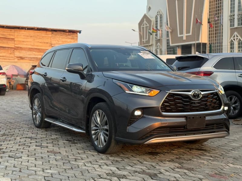 TOYOTA Toyota Highlander Platinum Eti Osa