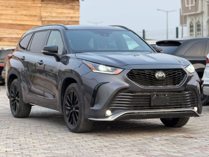 TOYOTA Toyota Highlander XSE Eti Osa