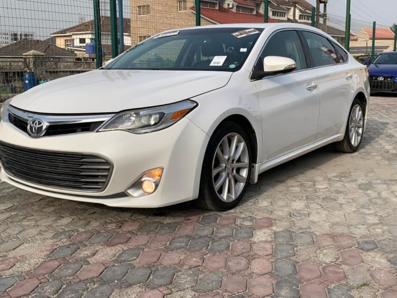 TOYOTA Toyota Avalon Limited Eti Osa