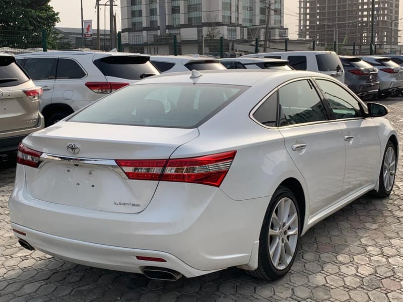 TOYOTA Toyota Avalon Limited Eti Osa