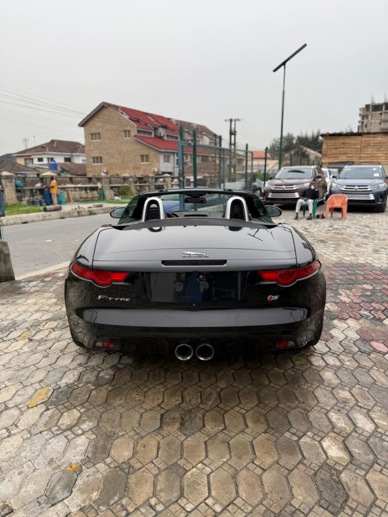 JAGUAR JAGUAR F-Type F-Type 3.0 Supercharged Convertible AT MY14 Eti Osa