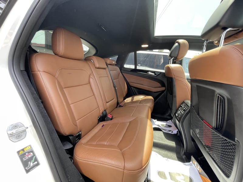 MERCEDES-BENZ MERCEDES-BENZ AMG GLE AMG GLE 43 Coupe 4MATIC 9G-Tronic Lagos Island