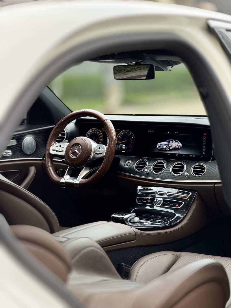 MERCEDES-BENZ E-Class E300 AMG Line Coupe MY21 9G-Tronic Eti Osa