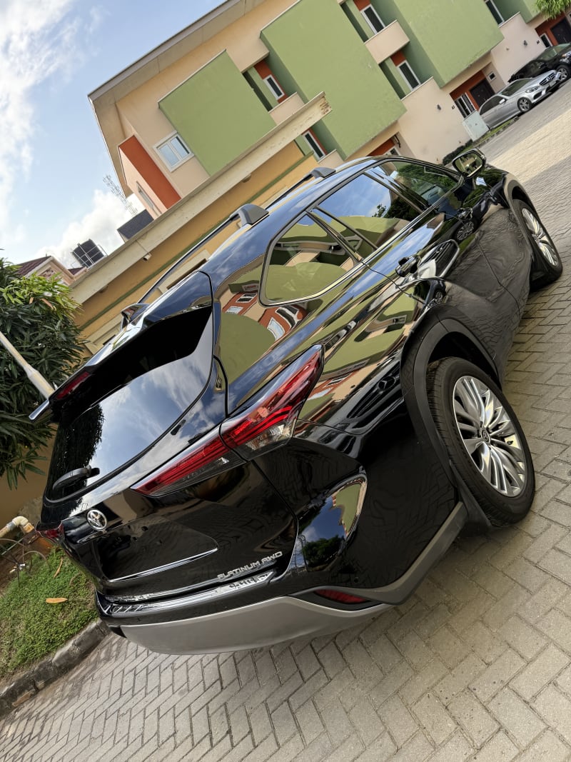 TOYOTA Highlander Platinum Eti Osa