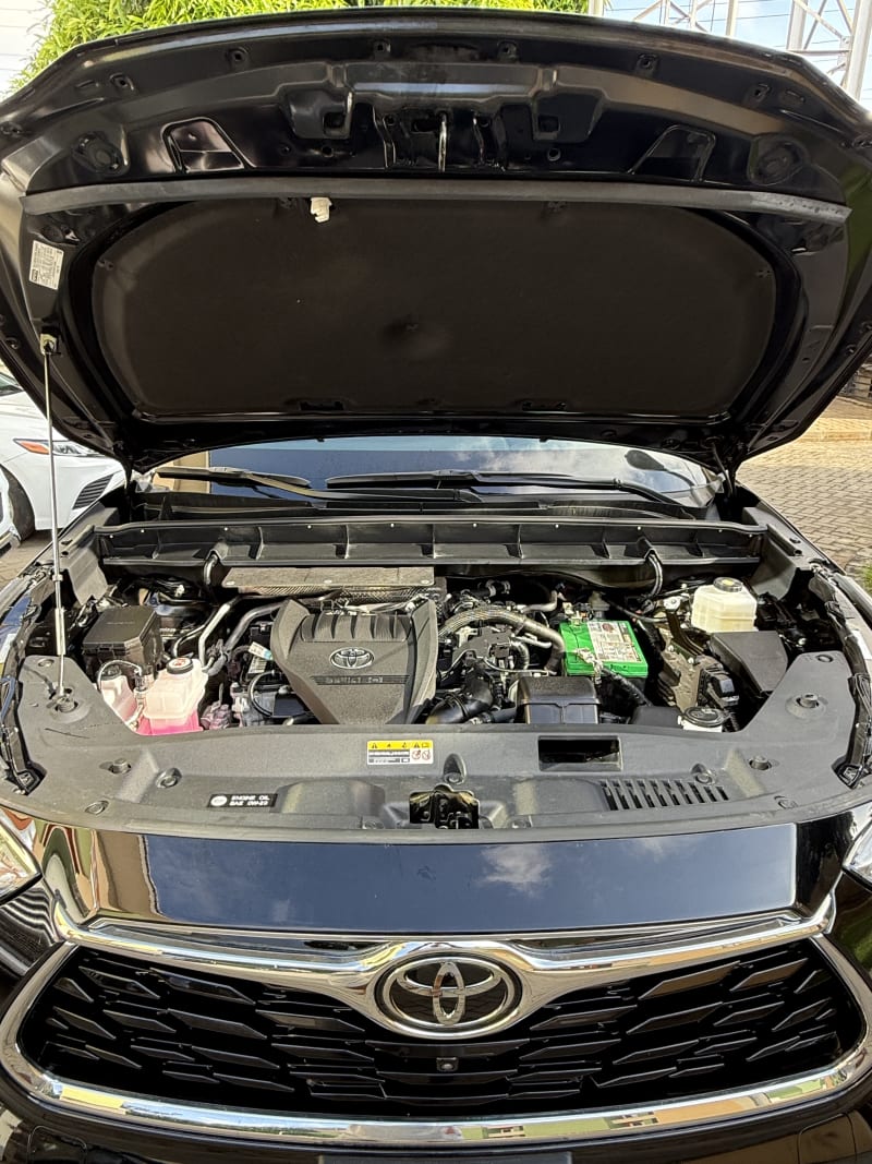 TOYOTA Highlander Platinum Eti Osa