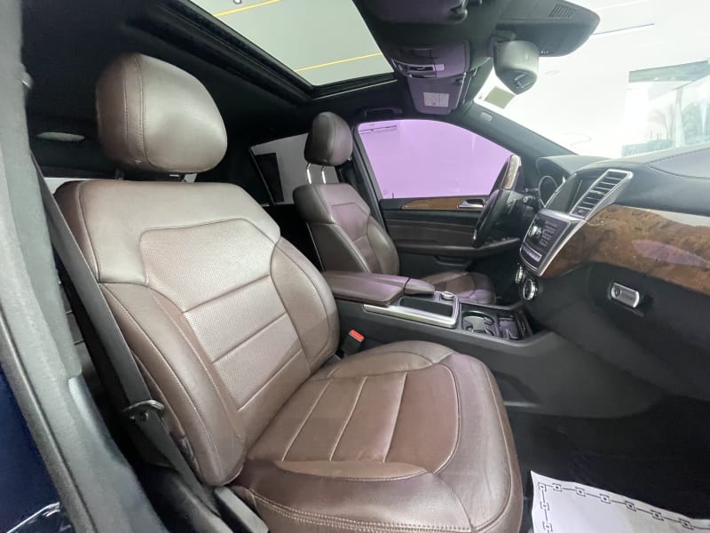 MERCEDES-BENZ MERCEDES-BENZ M-Class ML 400 BlueEFFICIENCY 4x4 AT Lagos Island