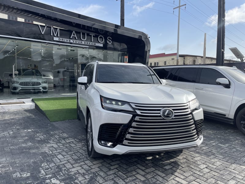 LEXUS LEXUS LX LX 600 Urban AWD MY23 AT Lagos Island
