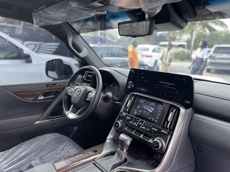 LEXUS LEXUS LX LX 600 Urban AWD MY23 AT Lagos Island