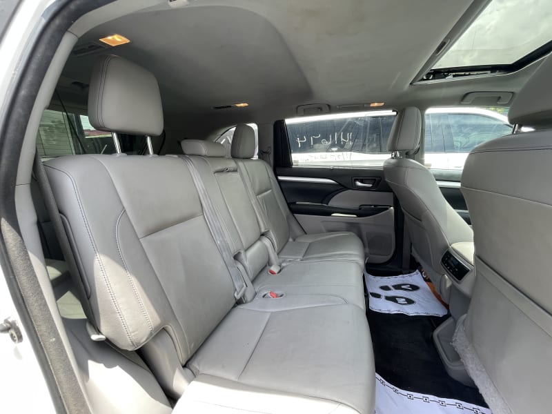 TOYOTA Toyota Highlander XLE Lagos Island