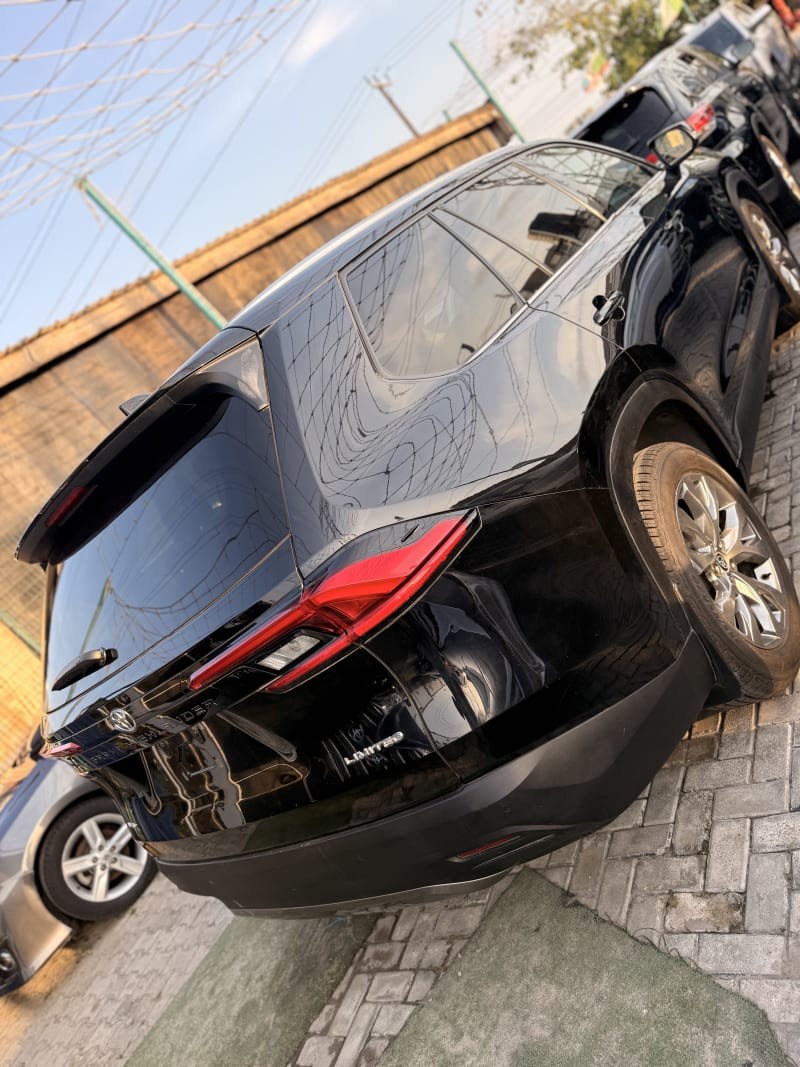 TOYOTA Grand Highlander Limited Eti Osa