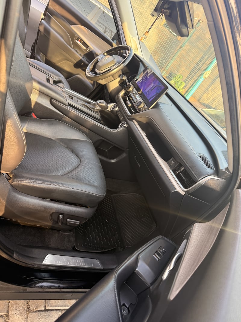 TOYOTA Grand Highlander Limited Eti Osa
