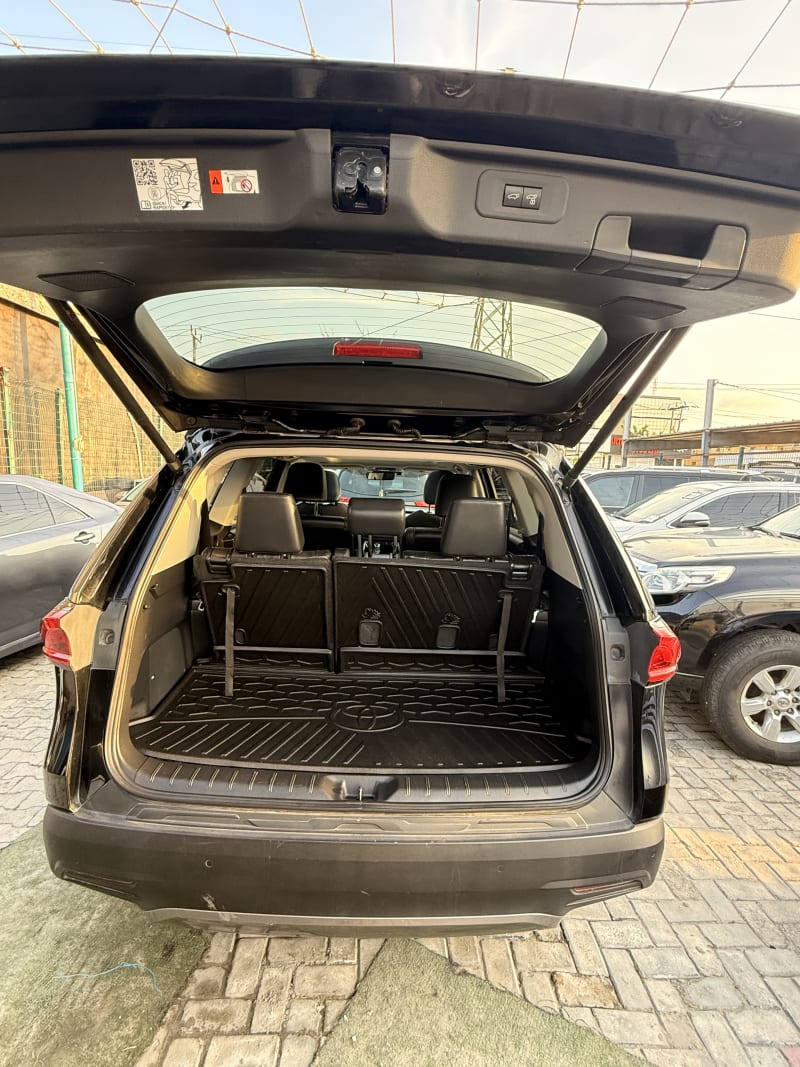 TOYOTA Grand Highlander Limited Eti Osa