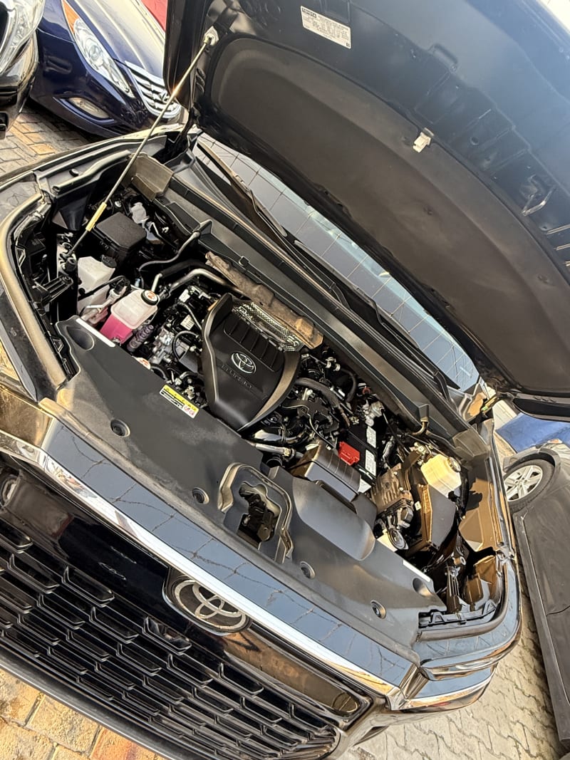 TOYOTA Grand Highlander Limited Eti Osa