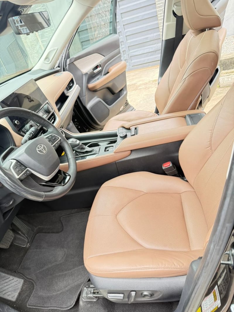 TOYOTA Grand Highlander Platinum Eti Osa