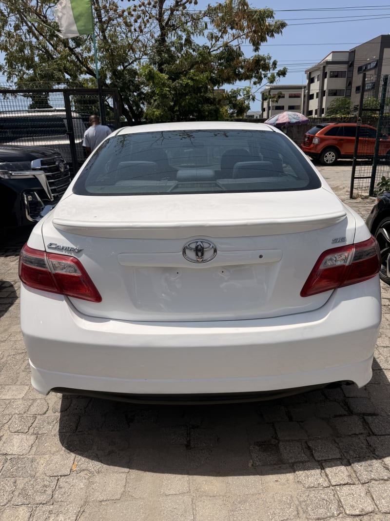 TOYOTA Camry 200 Si SE Eti Osa