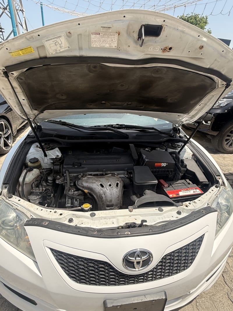 TOYOTA Camry 200 Si SE Eti Osa