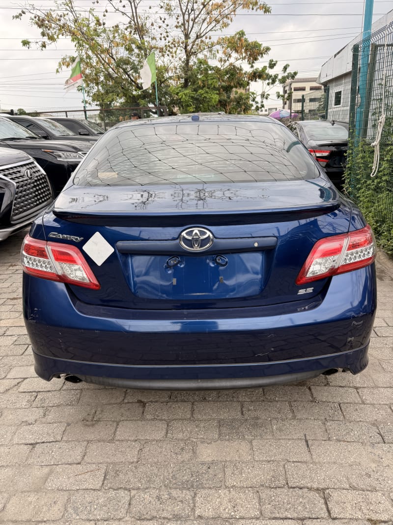 TOYOTA Camry 200 Si SE Eti Osa