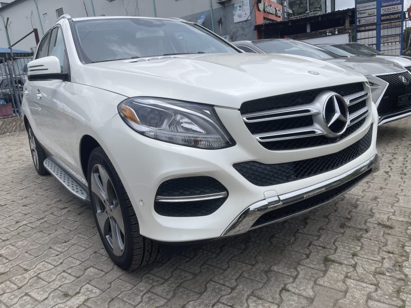 MERCEDES-BENZ GLE 350d AMG Line Dsl 4MATIC 9G-Tronic Amuwo-Odofin
