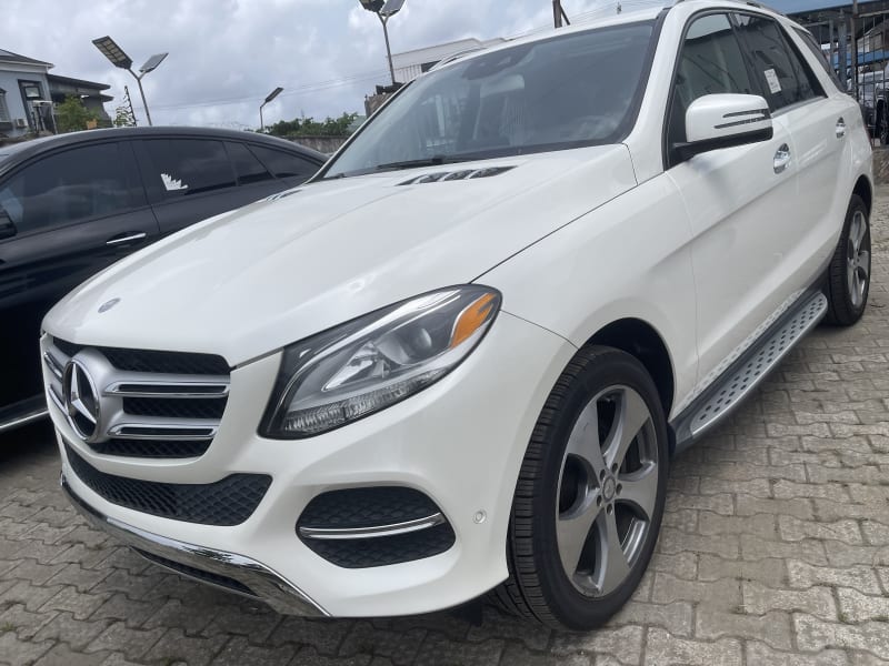 MERCEDES-BENZ GLE 350d AMG Line Dsl 4MATIC 9G-Tronic Amuwo-Odofin