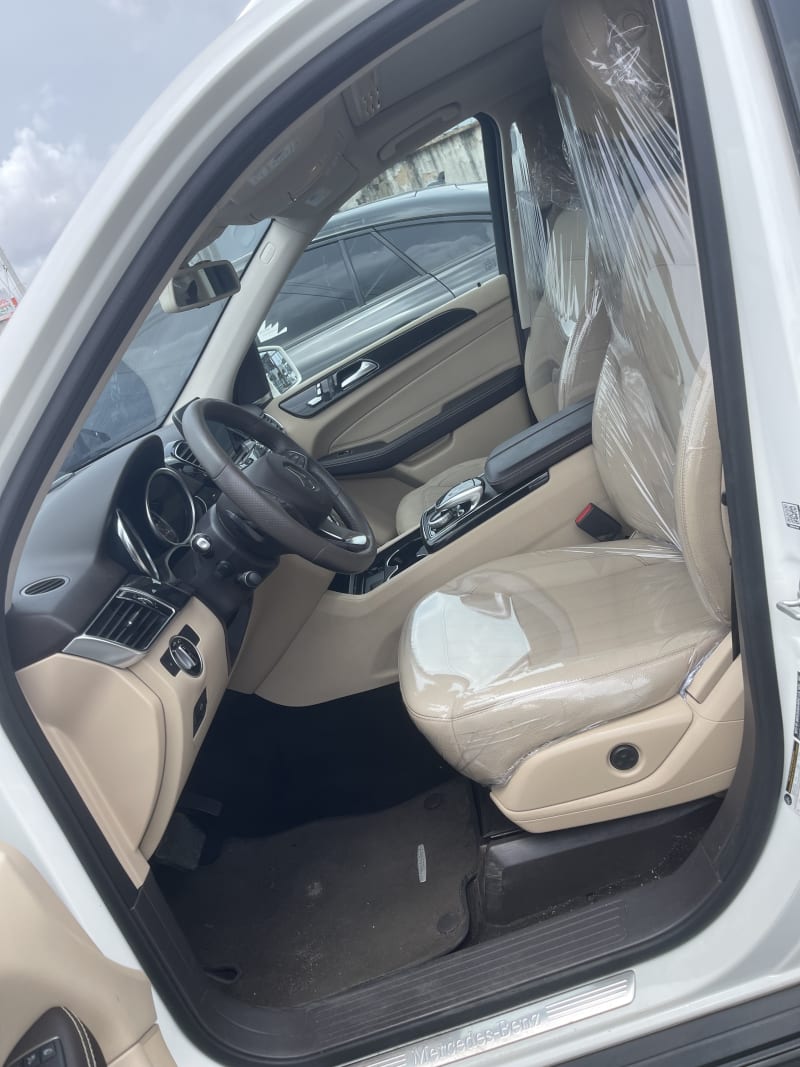 MERCEDES-BENZ GLE 350d AMG Line Dsl 4MATIC 9G-Tronic Amuwo-Odofin