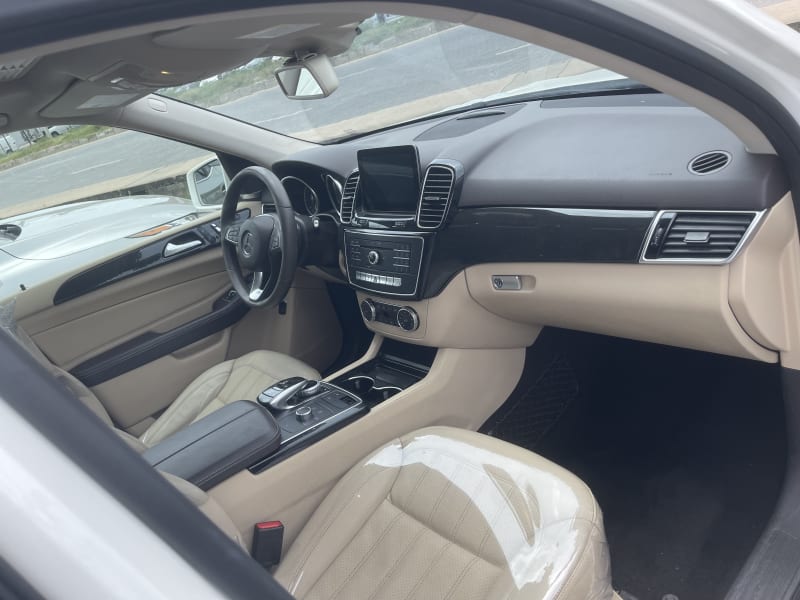MERCEDES-BENZ GLE 350d AMG Line Dsl 4MATIC 9G-Tronic Amuwo-Odofin