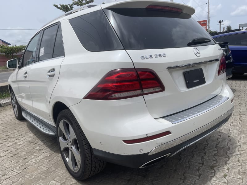 MERCEDES-BENZ GLE 350d AMG Line Dsl 4MATIC 9G-Tronic Amuwo-Odofin