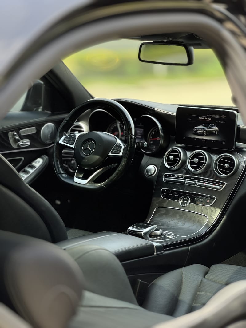 MERCEDES-BENZ C-Class C300 Edition-C 9G-Tronic Lagos Island