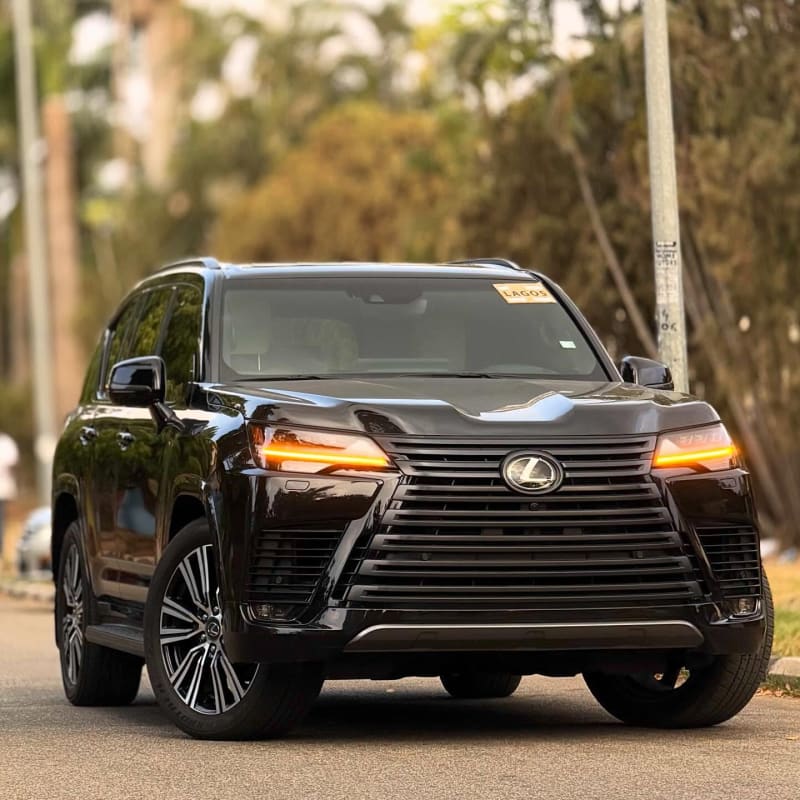 2025 LEXUS LEXUS LX 600 Base