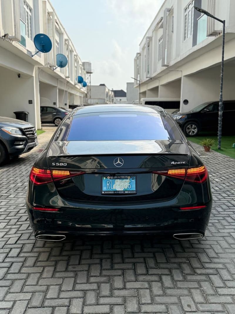 MERCEDES-BENZ MERCEDES-BENZ S-Class S580 Eti Osa